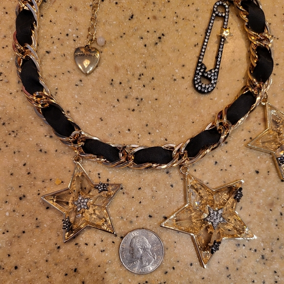 NWT Betsey Johnson Star Necklace - Picture 7 of 8